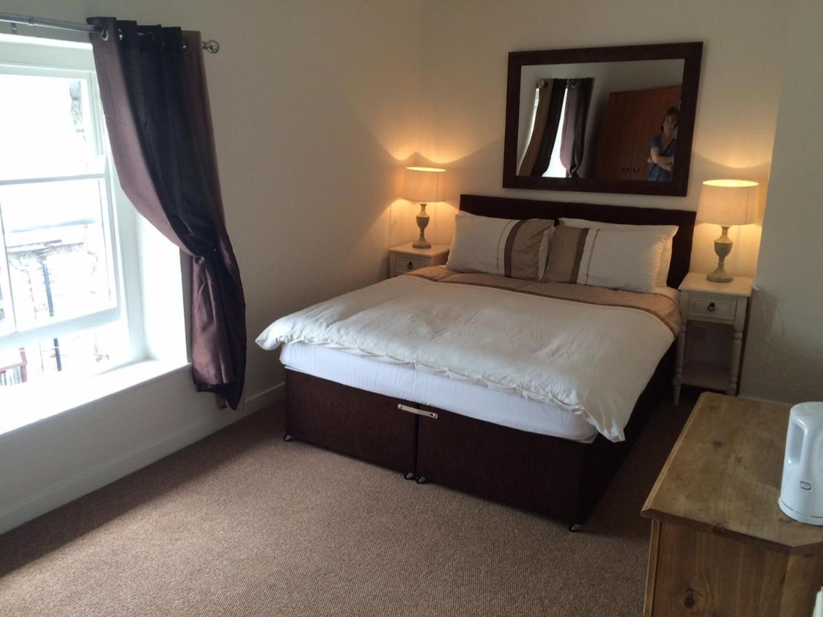 Markets Tavern Hotel Brecon Szoba fotó