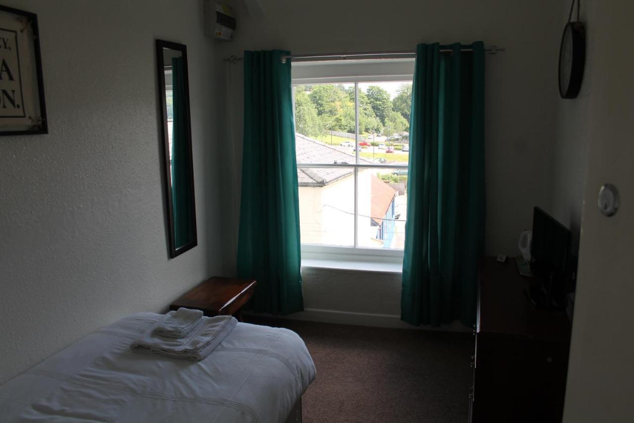 Markets Tavern Hotel Brecon Szoba fotó