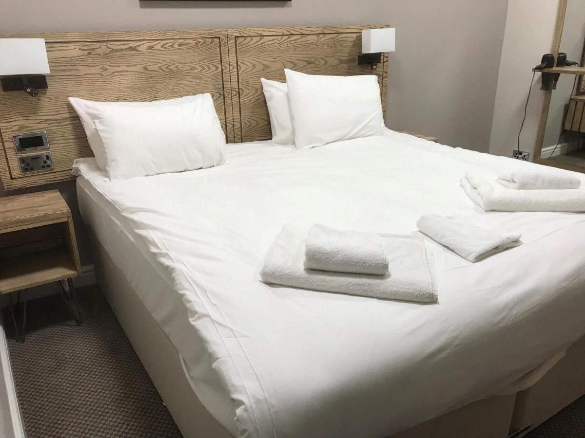 Markets Tavern Hotel Brecon Kültér fotó