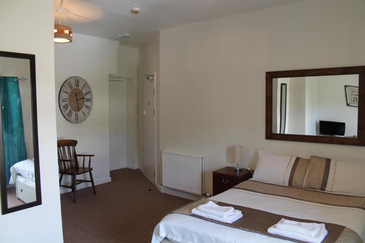 Markets Tavern Hotel Brecon Szoba fotó